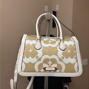 NWT Kate Spade White & Tan Floral Jacquard Satchel